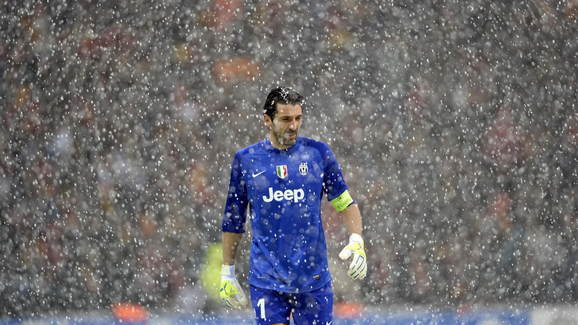 开云网页版-皮克一锤定音，NBA季后赛之夜，悬念提前终结